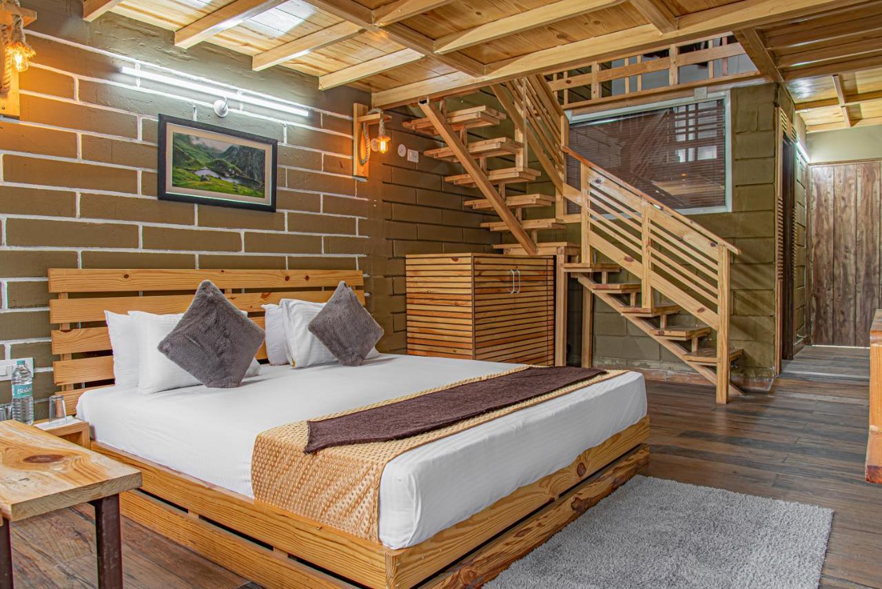The Hillcrest Paradise Kasauli Eksteriør bilde