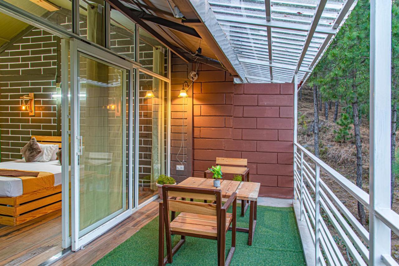 The Hillcrest Paradise Kasauli Eksteriør bilde