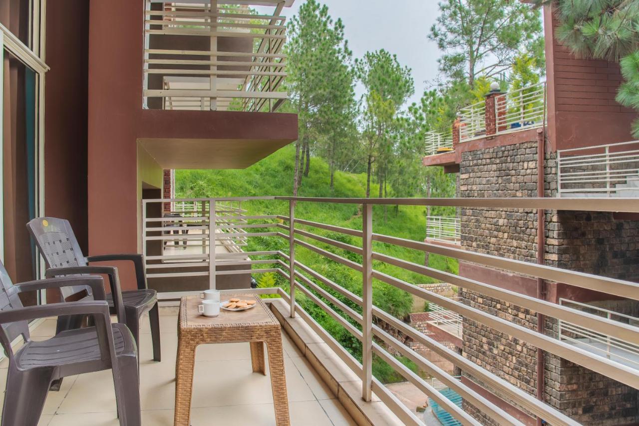 The Hillcrest Paradise Kasauli Eksteriør bilde
