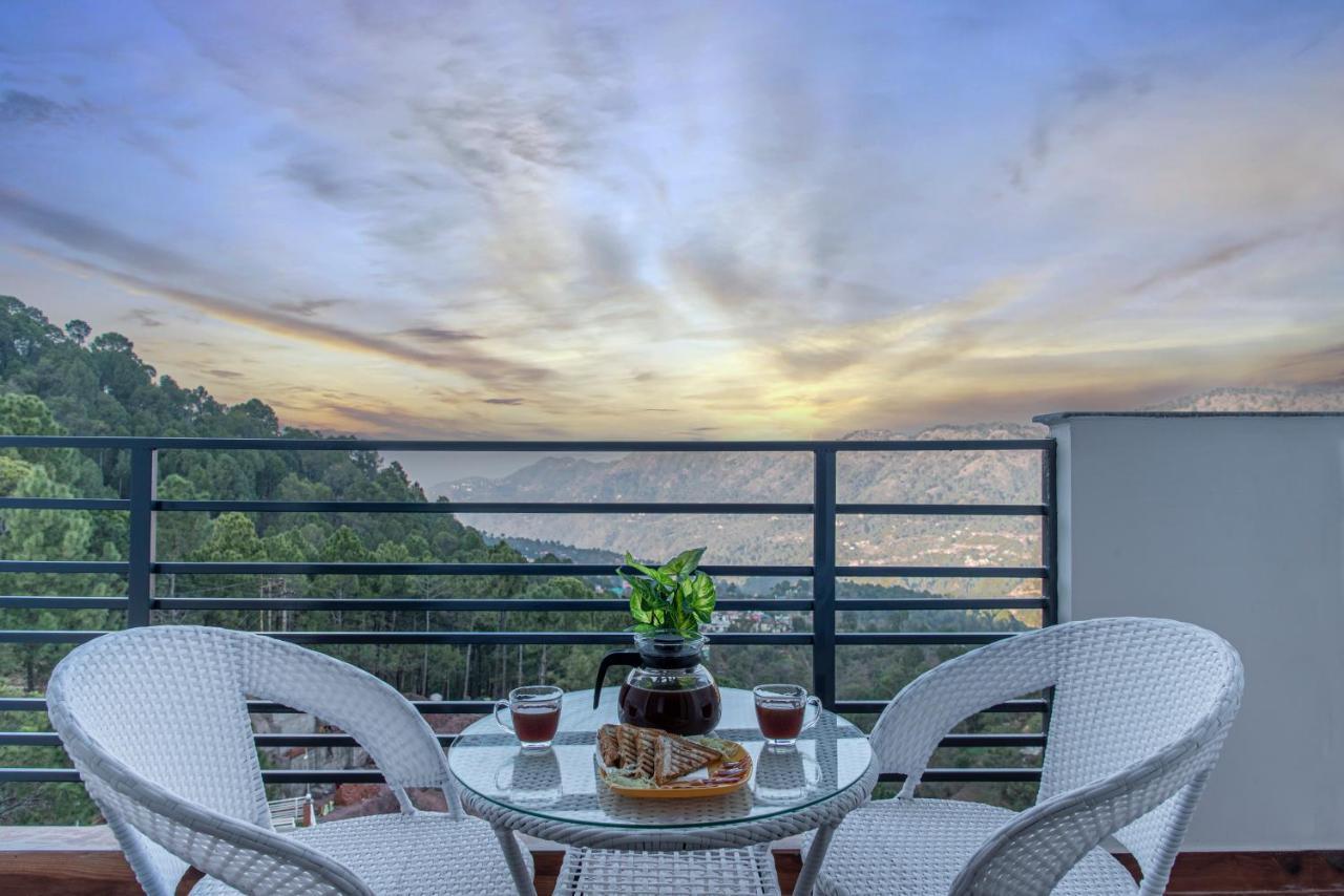 The Hillcrest Paradise Kasauli Eksteriør bilde