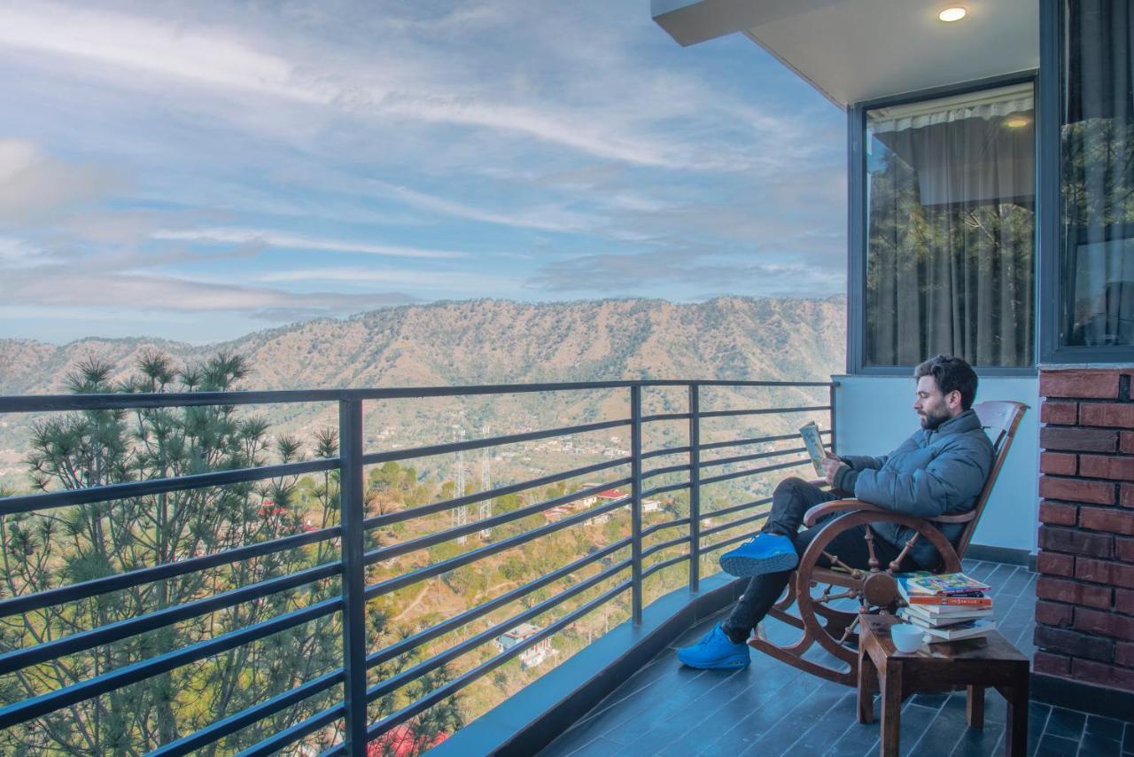 The Hillcrest Paradise Kasauli Eksteriør bilde